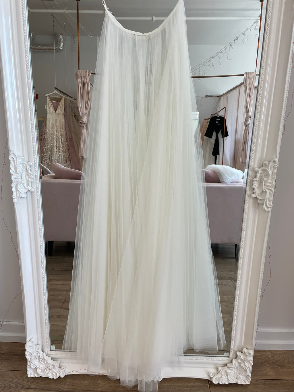 OFF-THE-RACK – FAIRY DREAMS BRIDAL