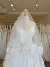 Load image into Gallery viewer, Rose | Dream Bridal