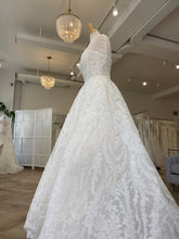 Load image into Gallery viewer, Freesia | Dream Bridal