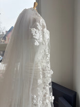 Load image into Gallery viewer, Sage Veil | Dream Bridal