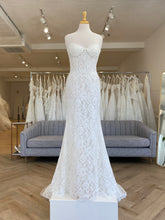 Load image into Gallery viewer, Juniper | Dream Bridal