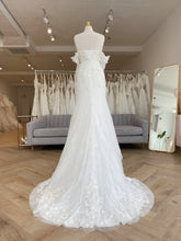 Load image into Gallery viewer, Ivy | Dream Bridal