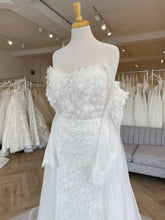 Load image into Gallery viewer, Ivy | Dream Bridal