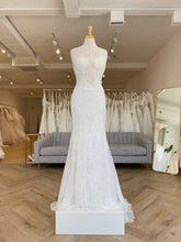 Load image into Gallery viewer, Briar | Dream Bridal
