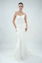 Load image into Gallery viewer, Buttercup | Dream Bridal