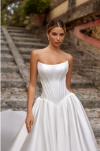 Load image into Gallery viewer, Alba | Oksana Muhka