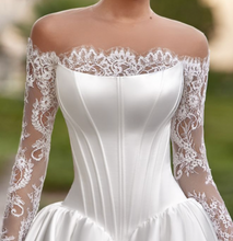 Load image into Gallery viewer, Alba | Oksana Muhka