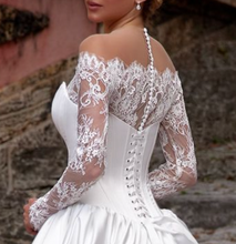 Load image into Gallery viewer, Alba | Oksana Muhka