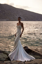 Load image into Gallery viewer, Amarella | Milla Nova