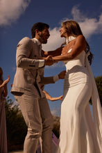 Load image into Gallery viewer, Mirela Neck Scarf | Milla Nova