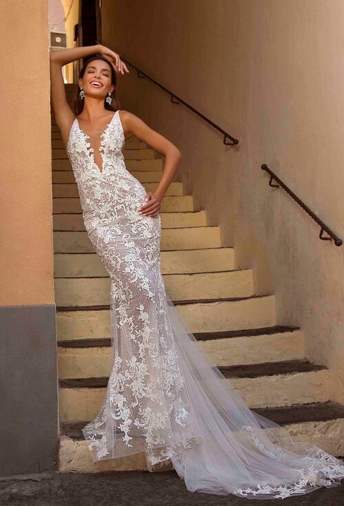 Style 20-P107 Berta Privee - Main Image