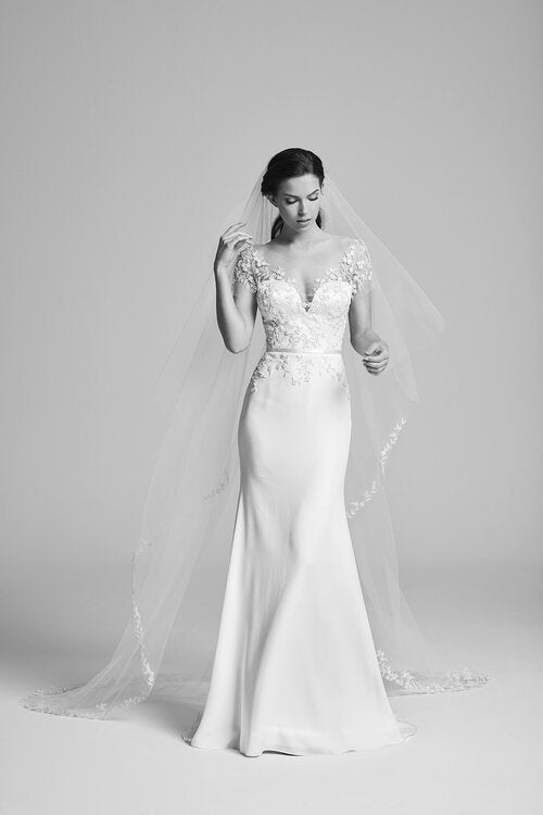SUZANNE NEVILLE FAIRY DREAMS BRIDAL SUZANNE NEVILLE FAIRY DREAMS BRIDAL